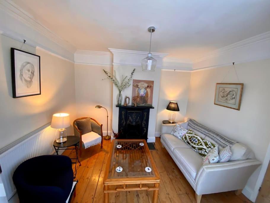 River Walk . Shrewsbury.shropshire.with Parking. Hébergement de vacances *