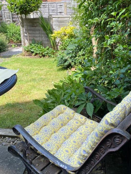 River Walk . Shrewsbury.shropshire.with Parking. Vakantiehuis *